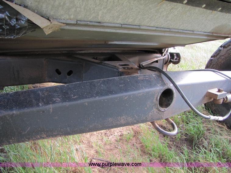 image for item 3455 1980 Gleaner L2 combine