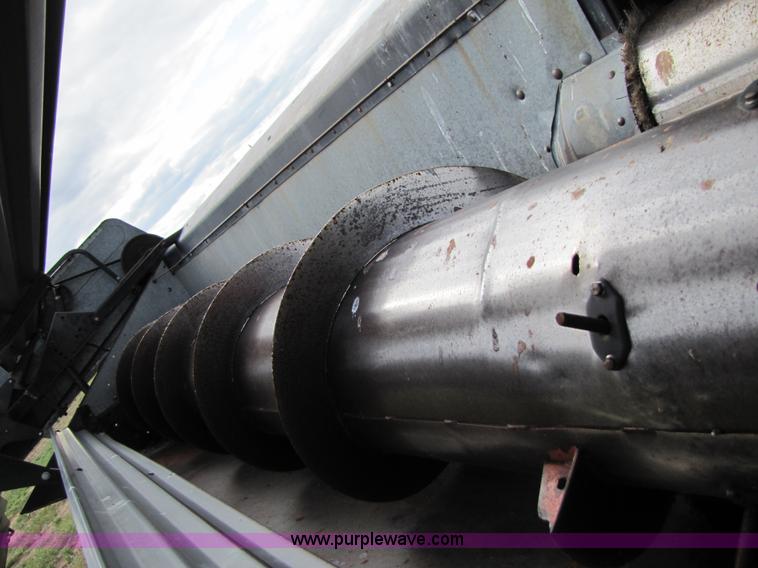 image for item 3455 1980 Gleaner L2 combine