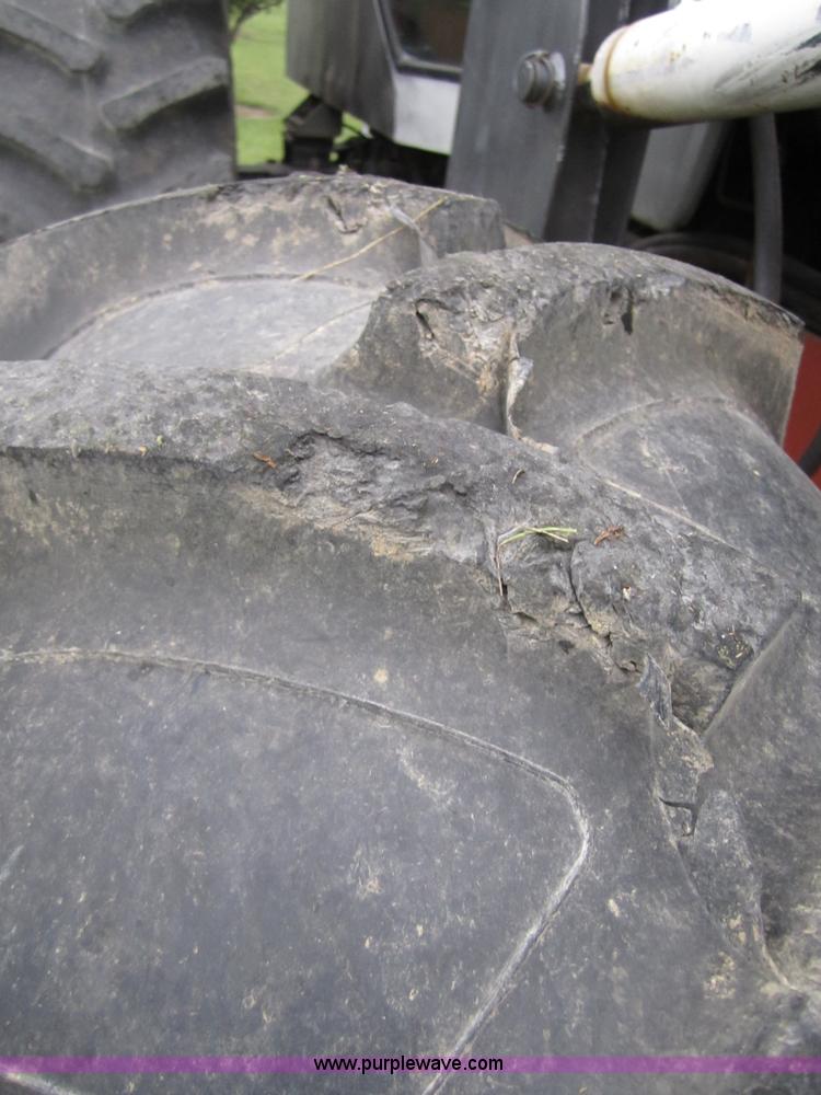 image for item 3878 1980 White 2-105 MFWD tractor