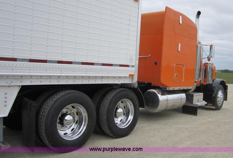 image for item 3885 1993 Peterbuilt 379 extended hood semi truck