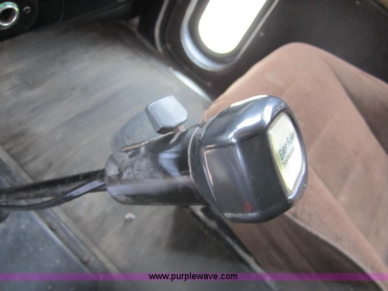 image for item 3885 1993 Peterbuilt 379 extended hood semi truck