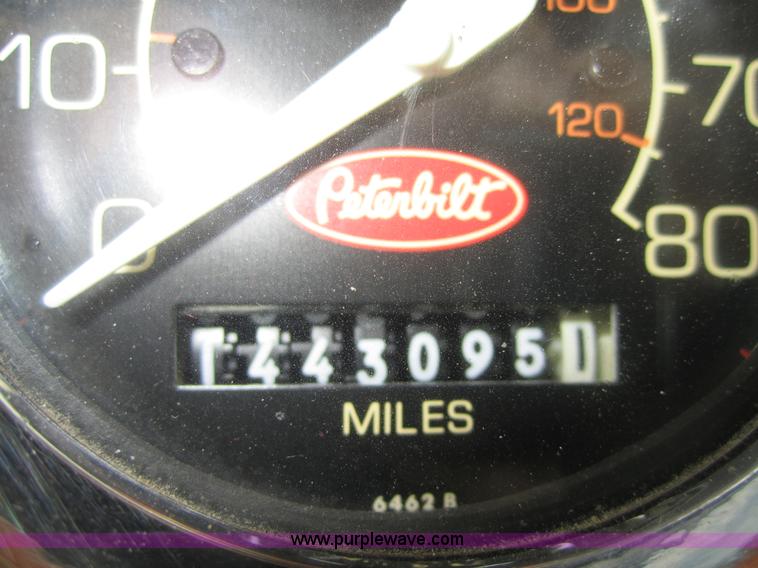 image for item 3885 1993 Peterbuilt 379 extended hood semi truck