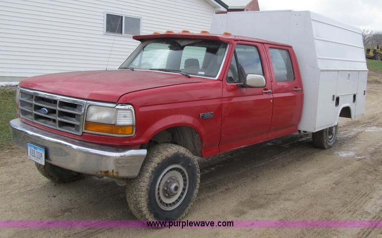 image for item 4105 1992 Ford F350 XL crew cab service truck