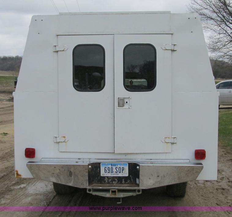 image for item 4105 1992 Ford F350 XL crew cab service truck