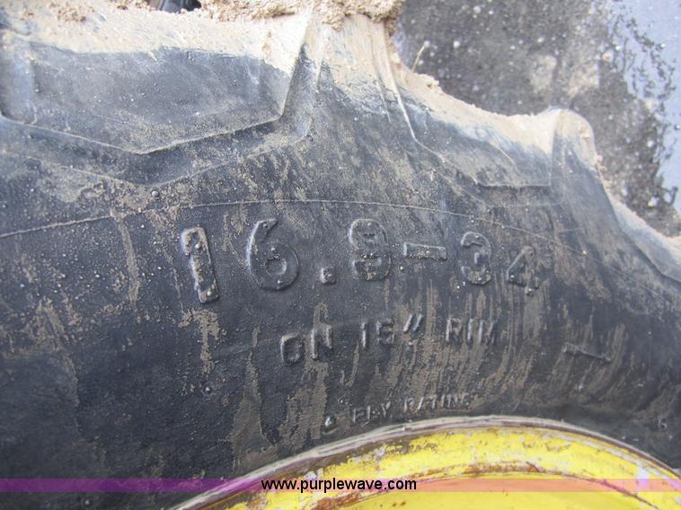 image for item 4387 1993 John Deere 6200 MFWD tractor