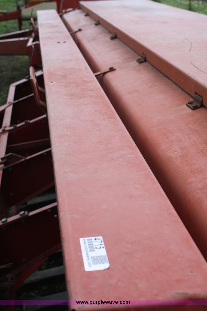 image for item 4715 International 5100 12' drill