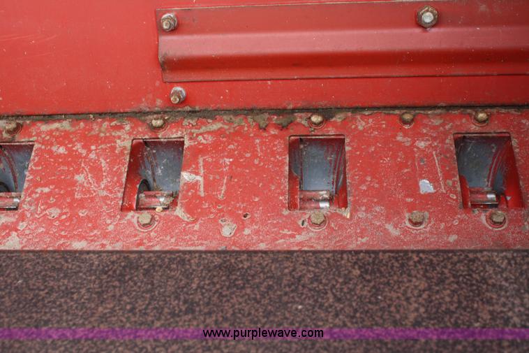 image for item 4715 International 5100 12' drill