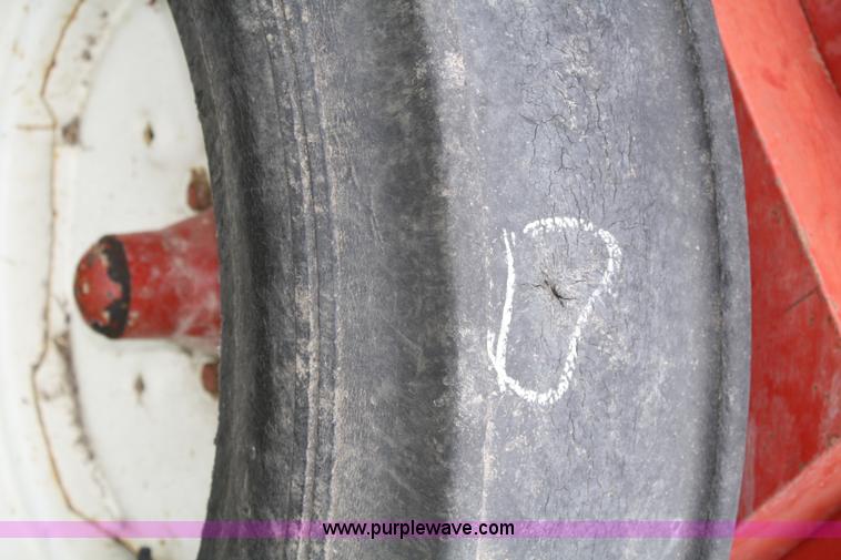 image for item 4715 International 5100 12' drill