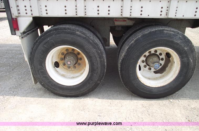 image for item 5380 1996 Wilson double deck aluminum hog/stock trailer