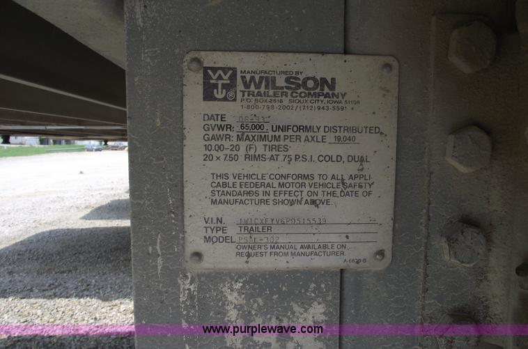 image for item 5381 1993 Wilson 50' double deck aluminum hog/stock trailer