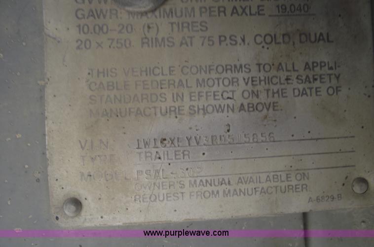 image for item 5382 1993 Wilson 50' double deck aluminum hog/stock trailer