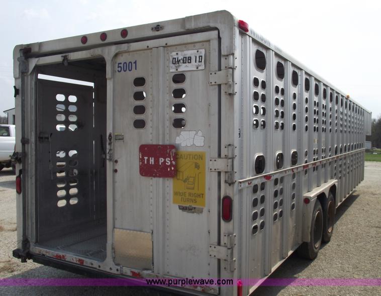 image for item 5384 1998 Wilson 830R 38' goose neck hog/stock trailer