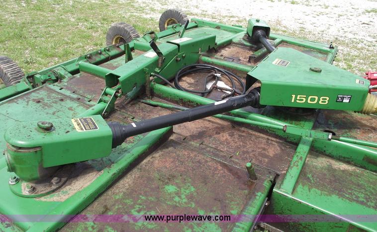image for item 5442 John Deere 1508 15' bat wing rotary mower