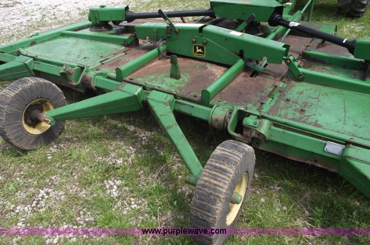 image for item 5442 John Deere 1508 15' bat wing rotary mower