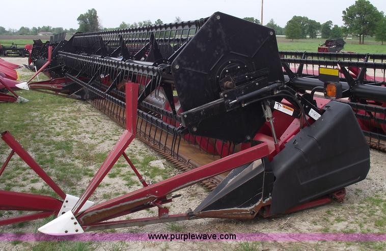 image for item 5545 2003 Case IH 1020 25' flex head