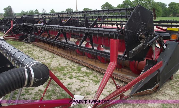 image for item 5545 2003 Case IH 1020 25' flex head