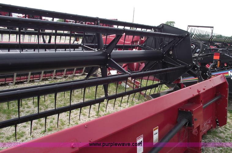 image for item 5545 2003 Case IH 1020 25' flex head