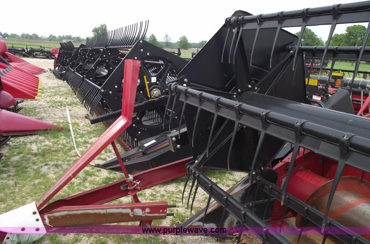 image for item 5545 2003 Case IH 1020 25' flex head