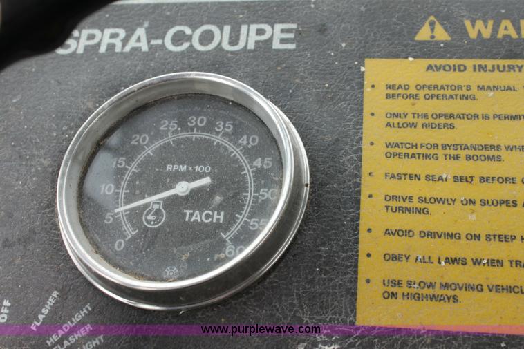 image for item 6214 1992 Melroe 220 spray coupe