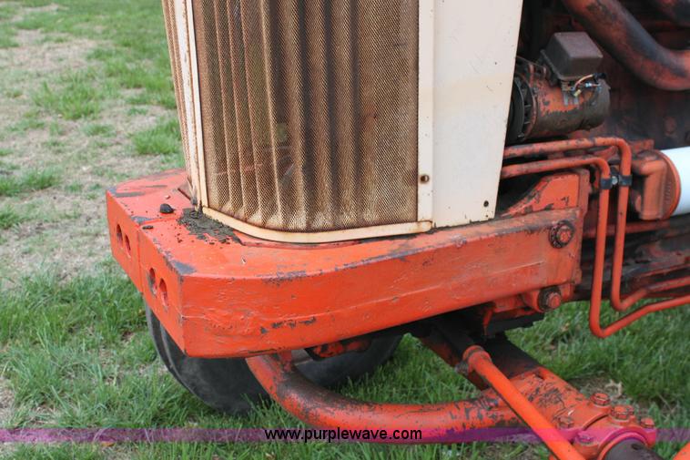 image for item 6218 Case 1030 Comfort King tractor