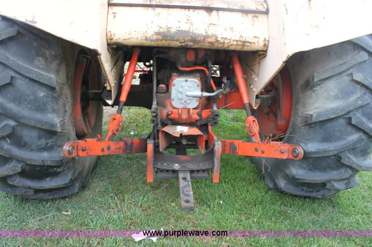 image for item 6218 Case 1030 Comfort King tractor