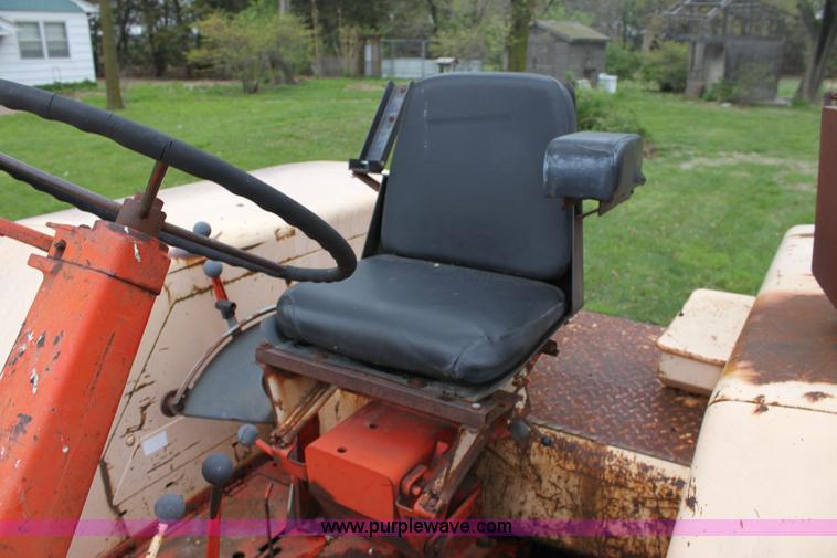 image for item 6218 Case 1030 Comfort King tractor