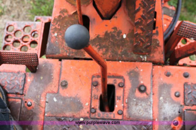 image for item 6218 Case 1030 Comfort King tractor