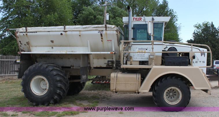 image for item 6512 Tyler 4275 floater truck