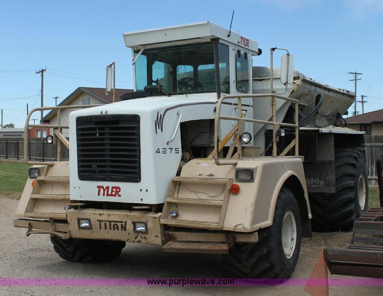 image for item 6512 Tyler 4275 floater truck