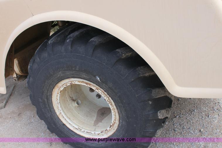 image for item 6512 Tyler 4275 floater truck