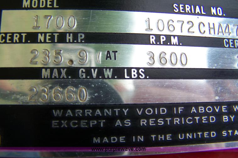 image for item 7289 1973 International Lonestar 1700 grain truck