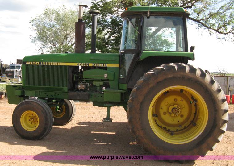 image for item 8058 1984 John Deere 4650 tractor
