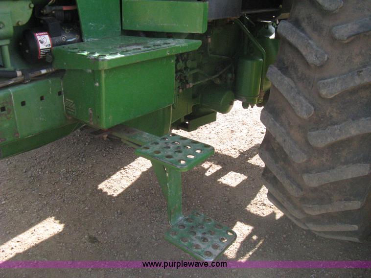 image for item 8058 1984 John Deere 4650 tractor