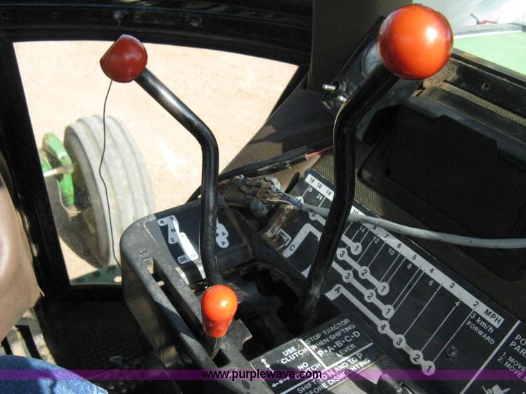 image for item 8058 1984 John Deere 4650 tractor