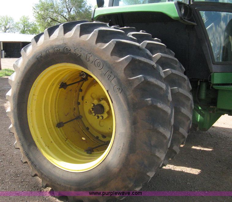 image for item 8058 1984 John Deere 4650 tractor