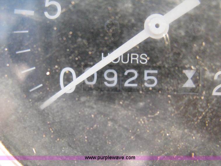 image for item 8059 Forage tub grinder