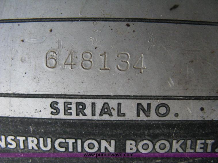 image for item 8059 Forage tub grinder