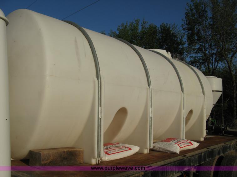 image for item 8060 1987 International S1955 flatbed tender truck