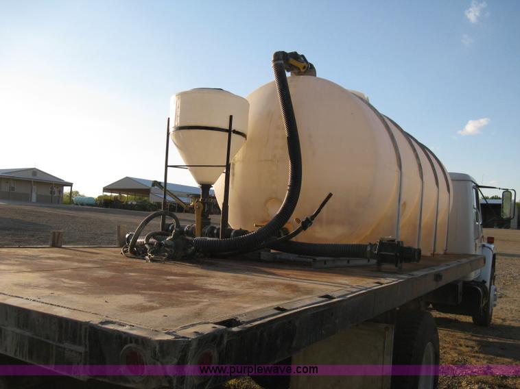 image for item 8060 1987 International S1955 flatbed tender truck