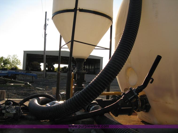 image for item 8060 1987 International S1955 flatbed tender truck