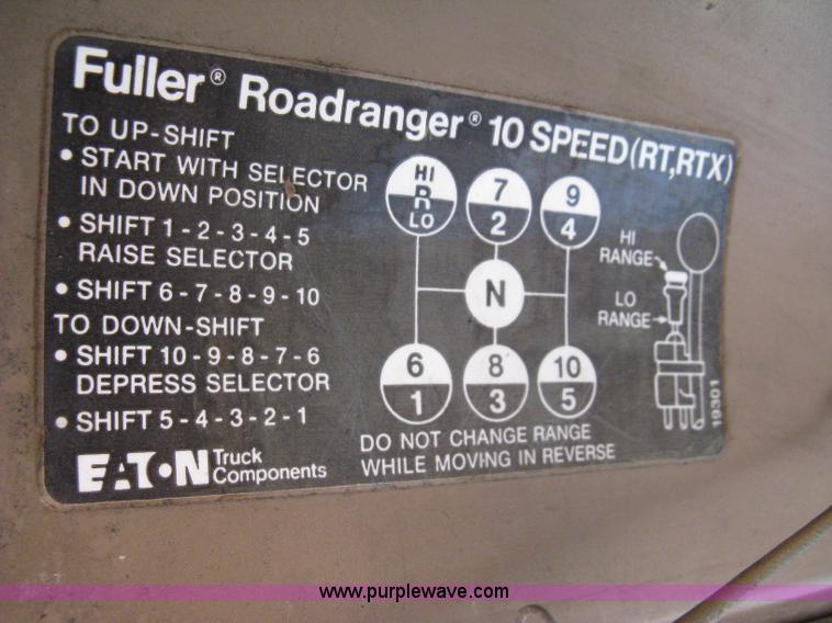 image for item 8060 1987 International S1955 flatbed tender truck