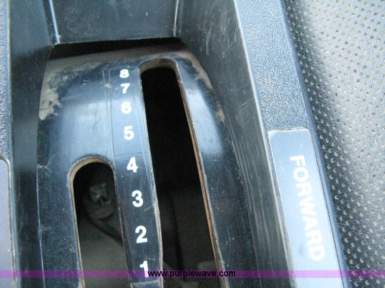 image for item 9059 John Deere 4240 tractor