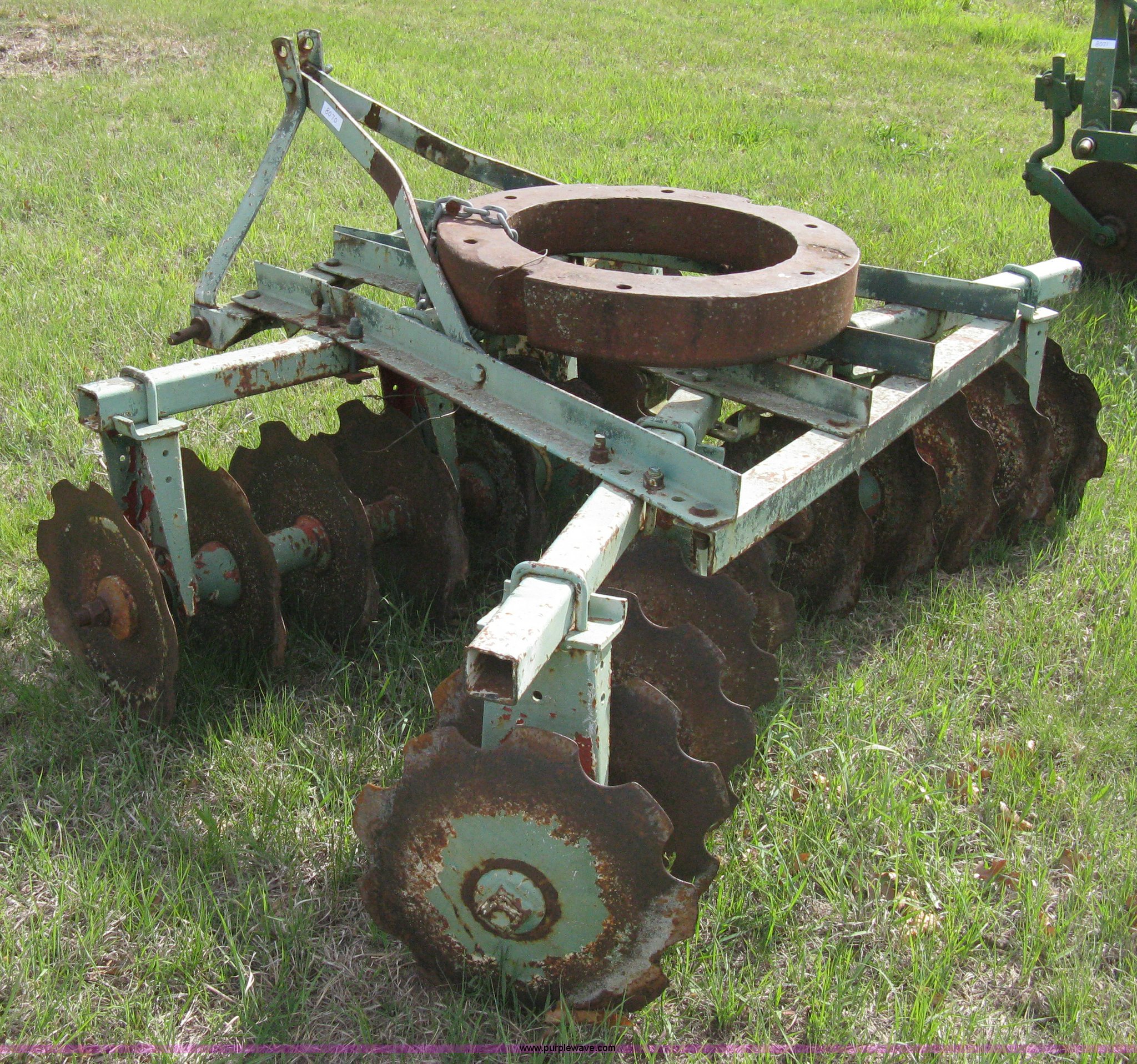 Three point disk harrow in Valley Center, KS | Item 8070 sold | Purple Wave