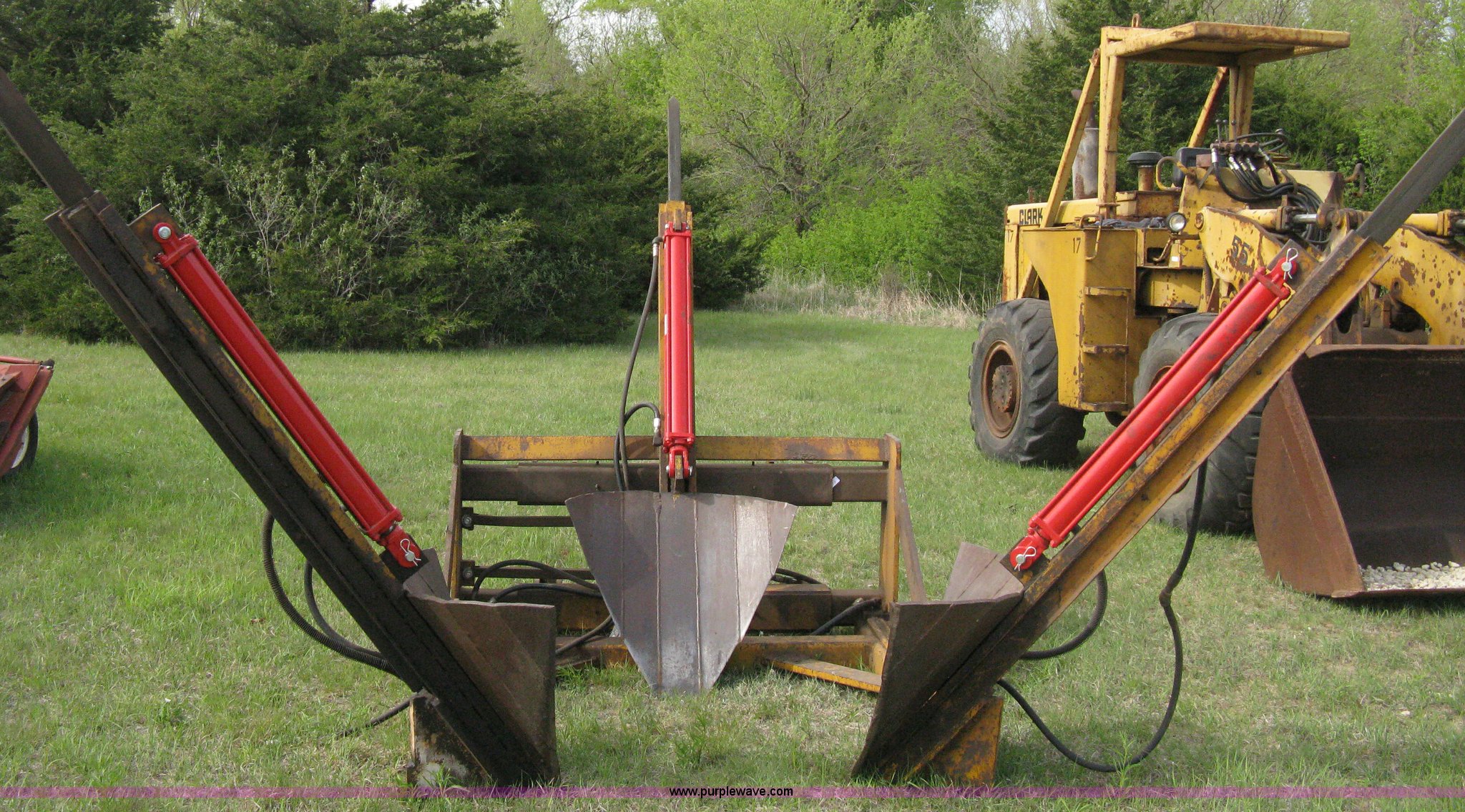 Shop built tree spade in Valley Center, KS Item 8074 sold Purple Wave