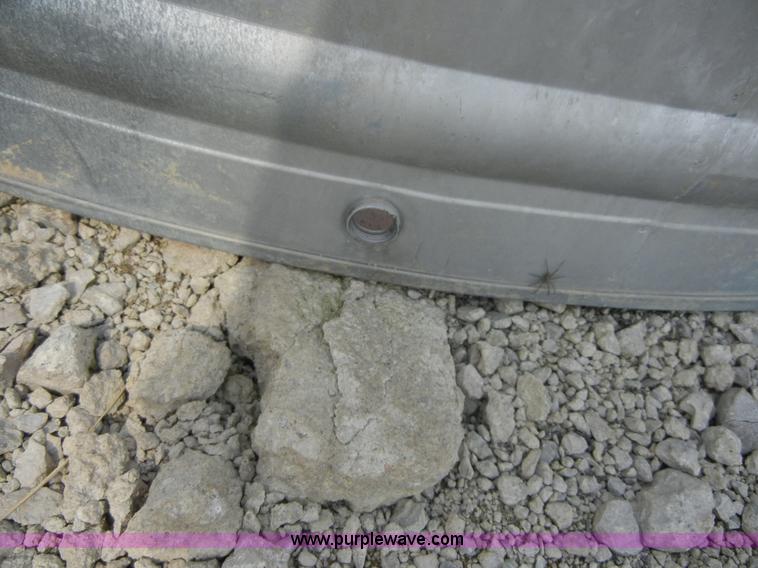 image for item 2378 Galvanized round stock tank