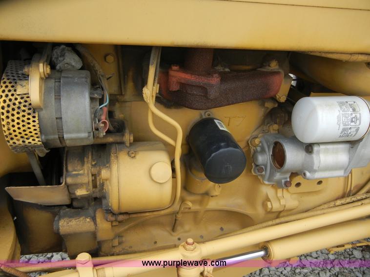 image for item 2394 Ford tractor