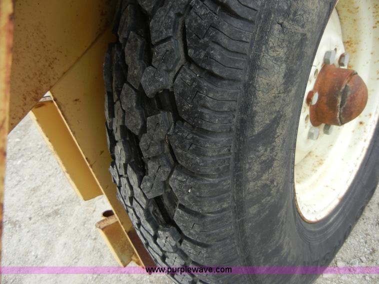 image for item 2400 Shop built reel trailer