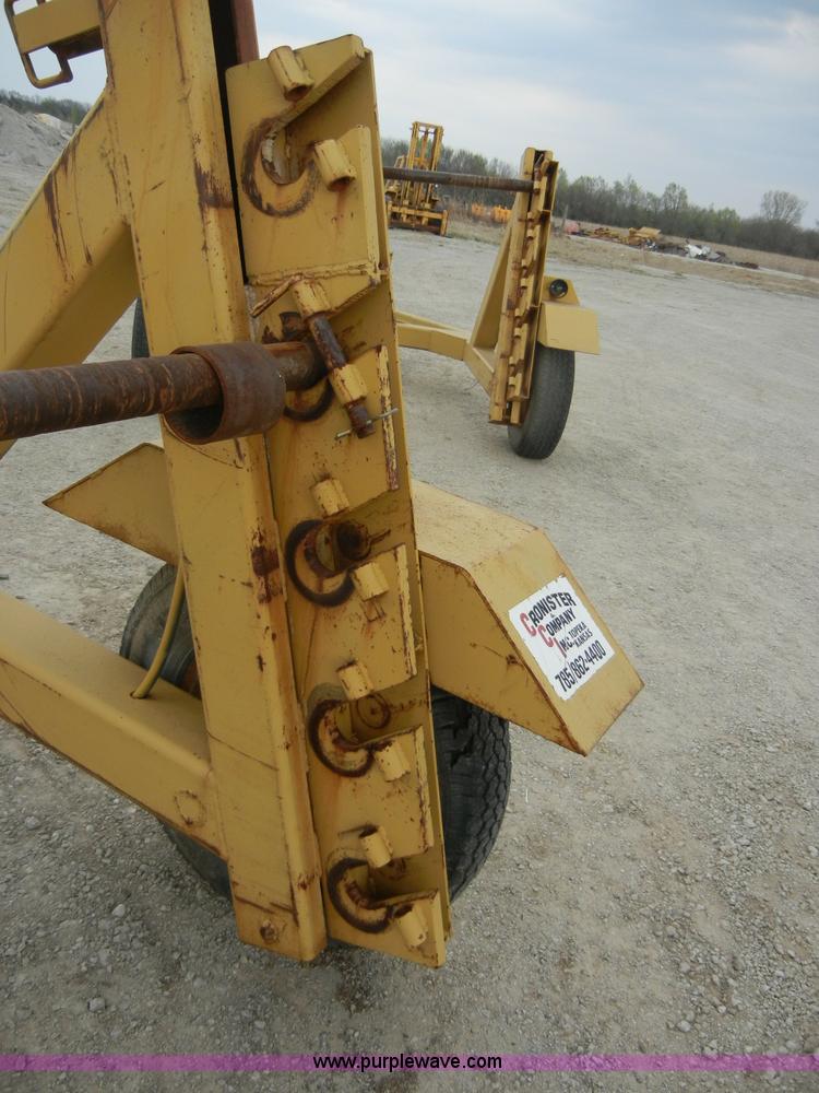 image for item 2400 Shop built reel trailer