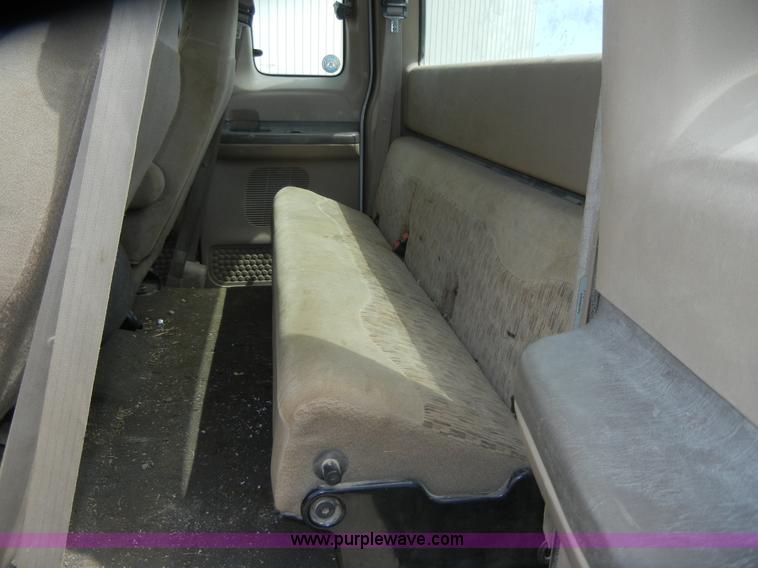 image for item 4852 1999 Ford F350 Super Duty pickup truck