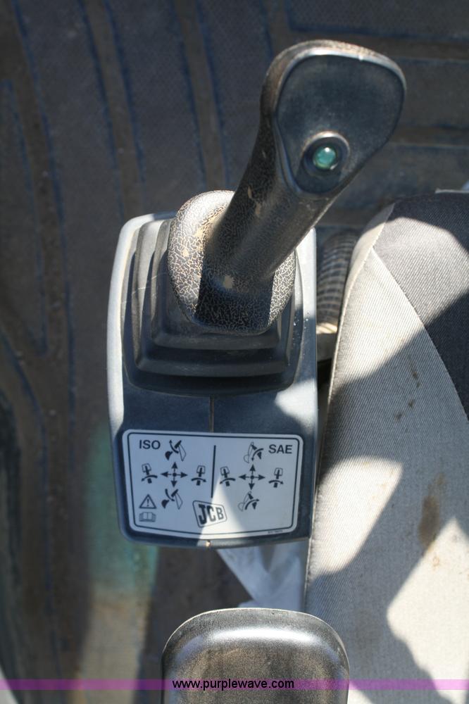 image for item 4880 2006 JCB 214 backhoe